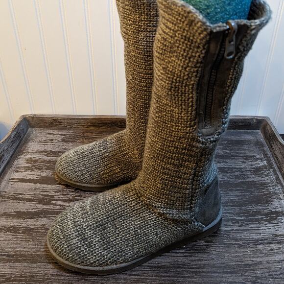 So Women's Gray Sweater Side Zip Boot Size 9 - Picture 8 of 8